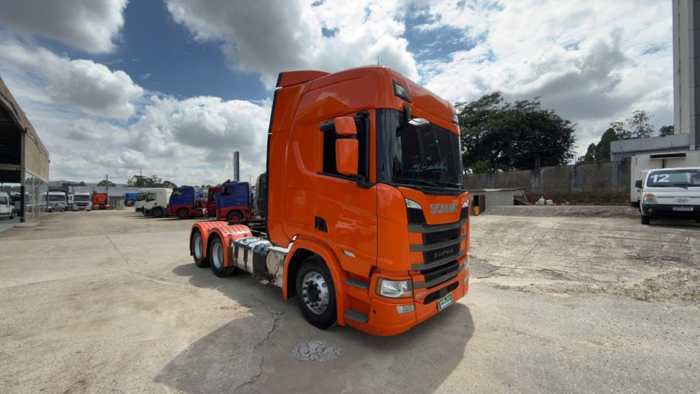 scania r460 super laranja7