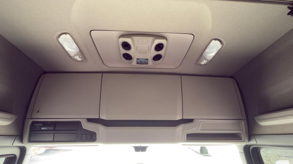 scania r460 super laranja11