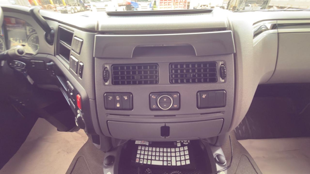 daf xf fts 530 ssc 6x213