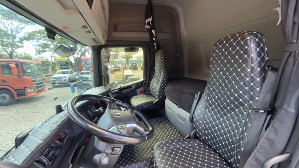 scania r560 6x4 super14