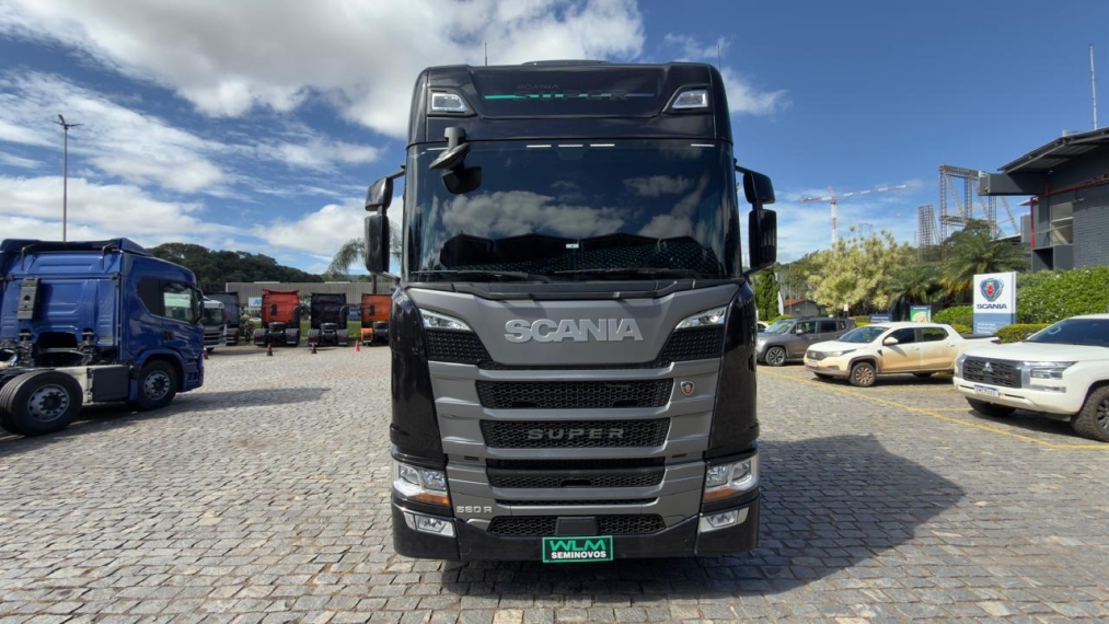 scania r560 6x4 super