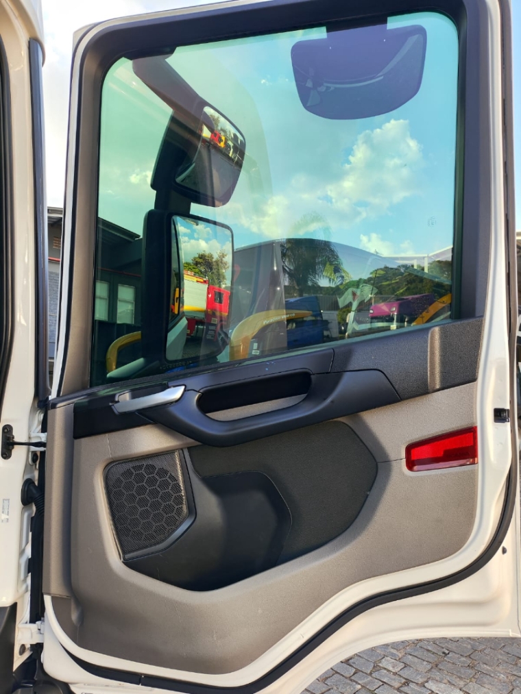 scania p360 a6x222