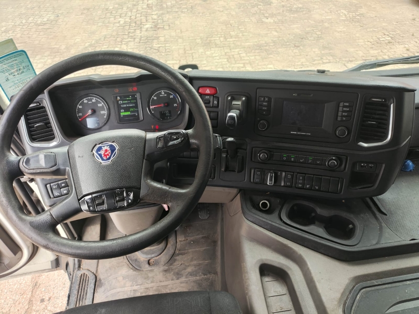 scania p360 a6x210