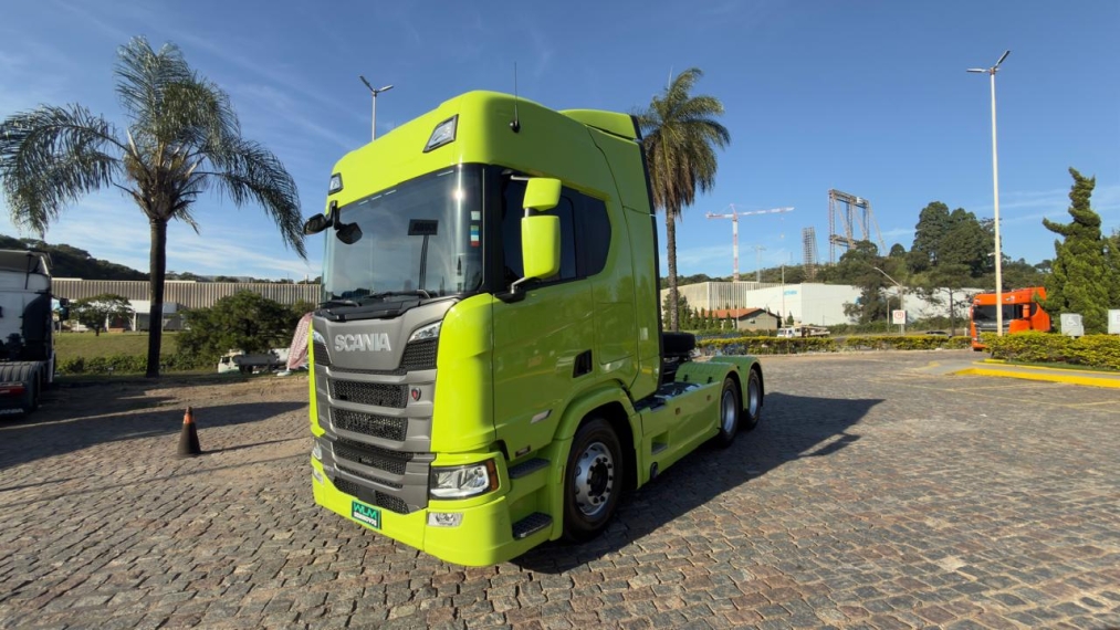 scania	r560 a6x42