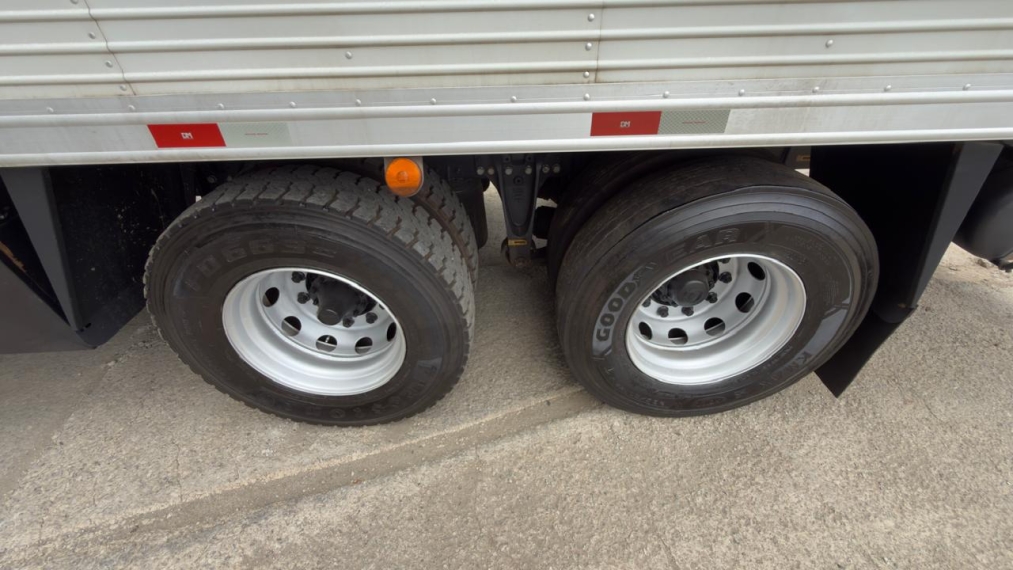 scania p320 b8x211