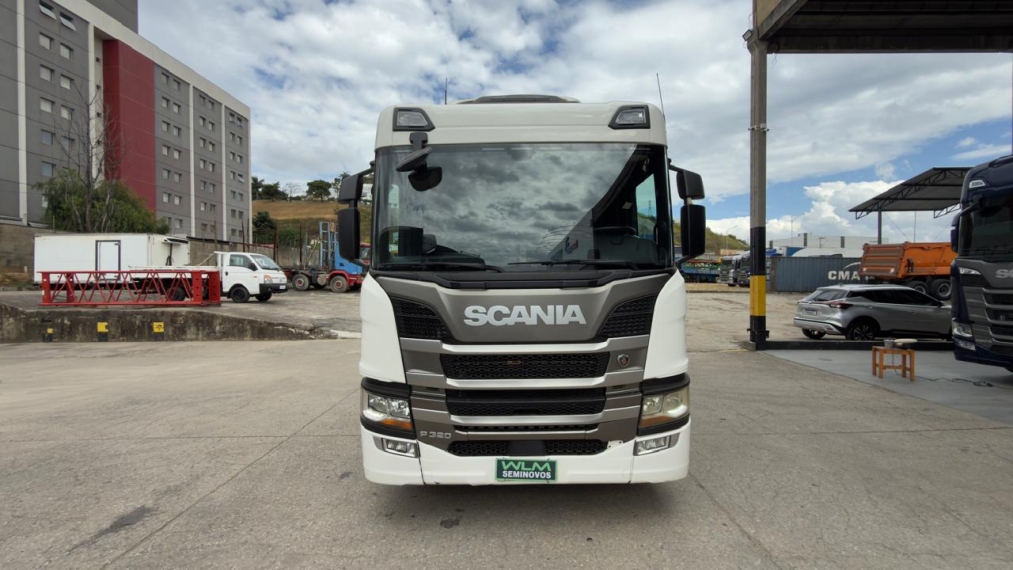 scania p320 b8x2