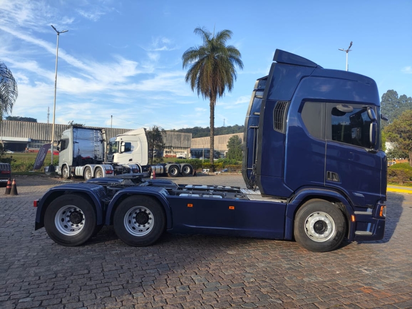 scania r560 a6x44