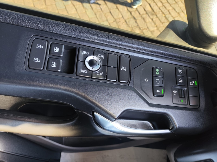 scania p 370 a4x2 diesel 2p automatico 20246