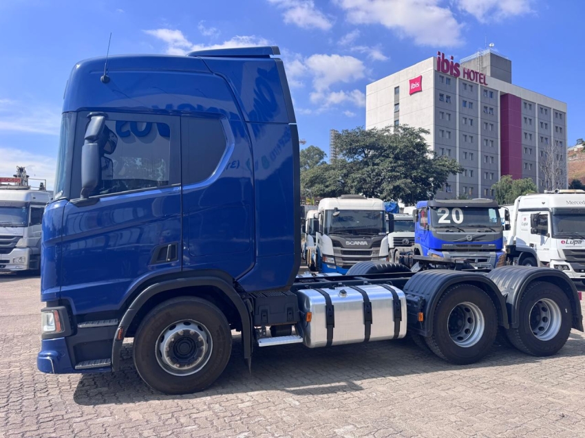 scania r 540 a6x4 diesel 2p automatico 202411