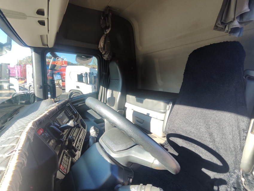 scania g 370 a6x2 diesel 2p automatico 202412