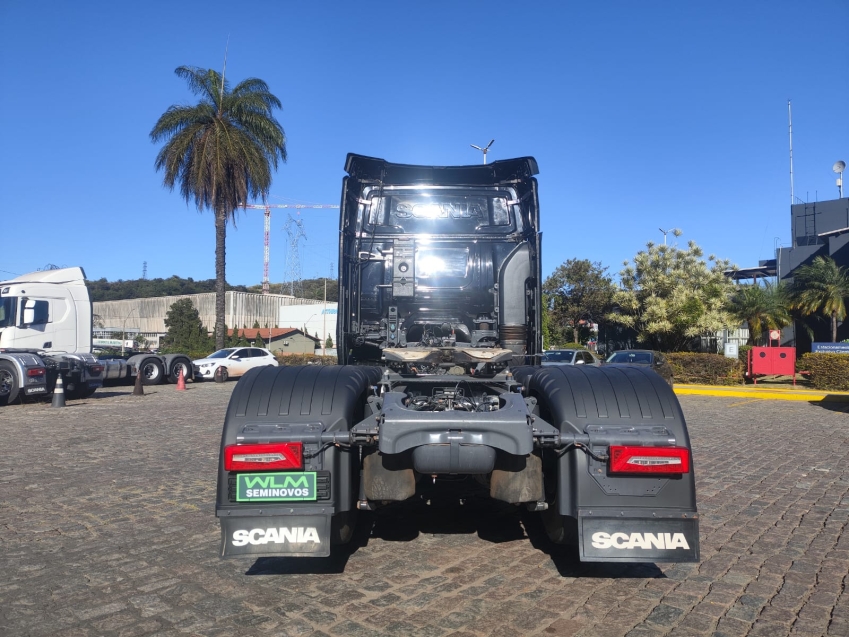 scania g 370 a6x2 diesel 2p automatico 20242
