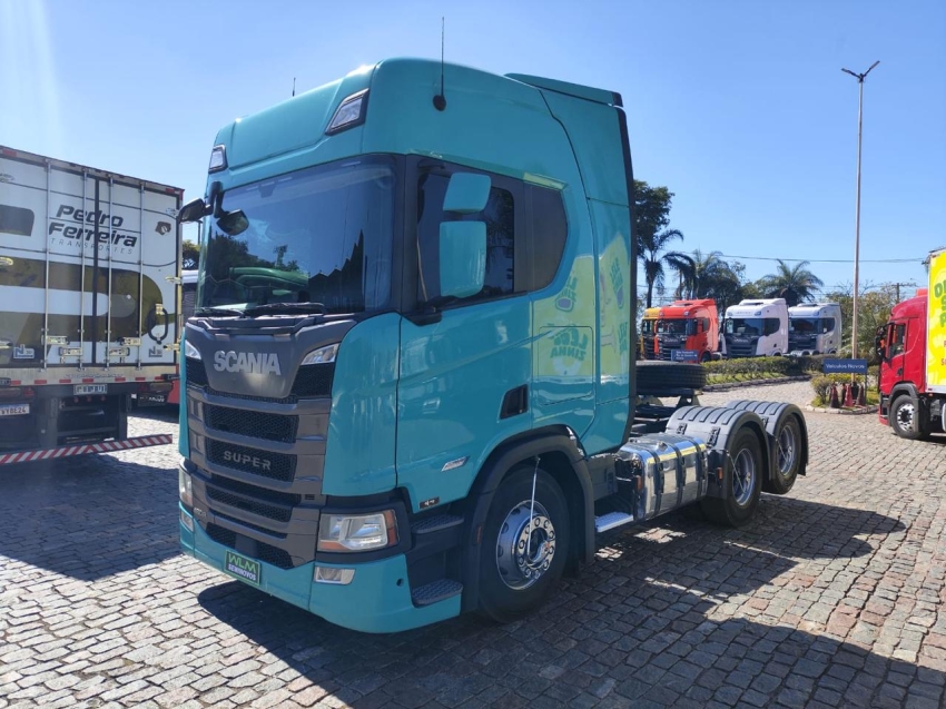 scania r 460 a6x2 diesel 2p automatico 20244