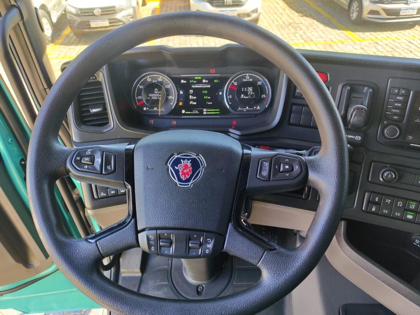 scania r 460 a6x2 diesel 2p automatico 202416