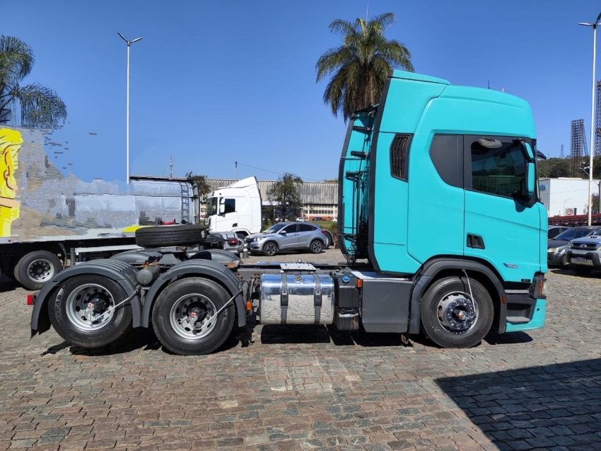 scania r 460 a6x2 diesel 2p automatico 20242