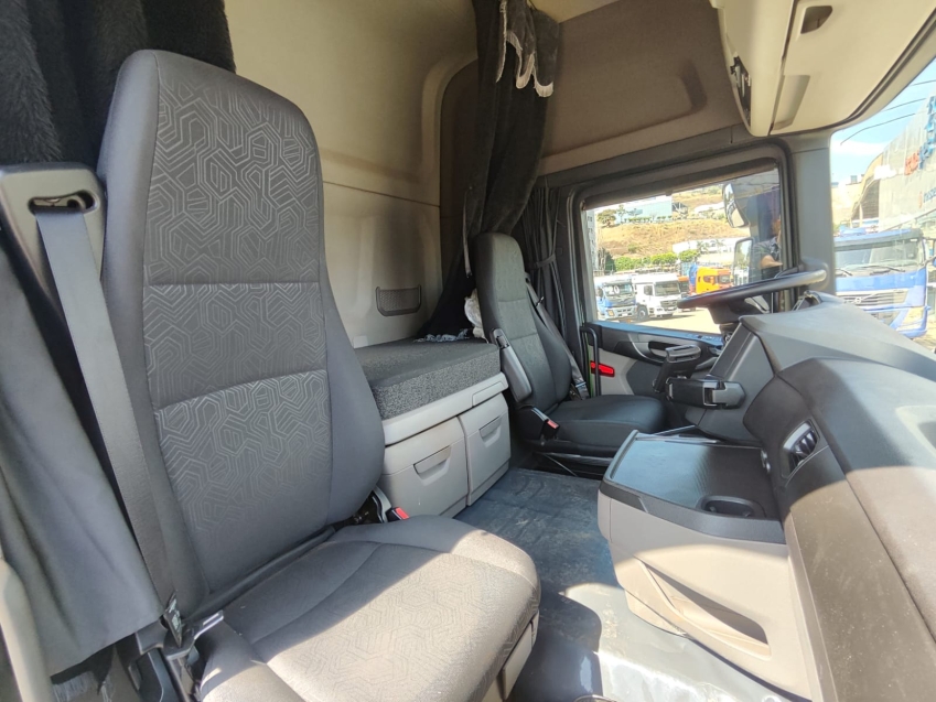 scania r 460 a6x2 diesel 2p automatico 202418