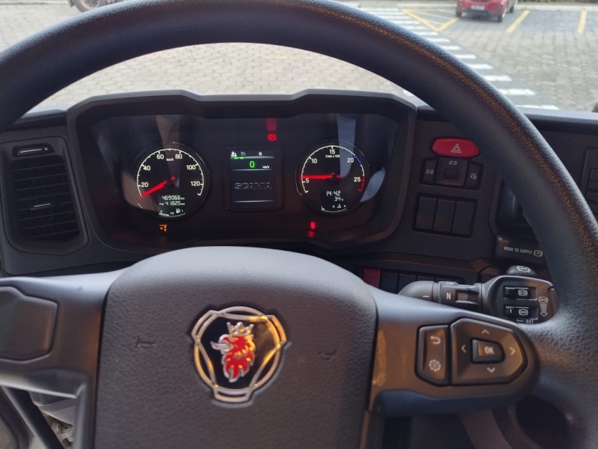 scania r 460 a6x2 diesel 2p automatico 20246