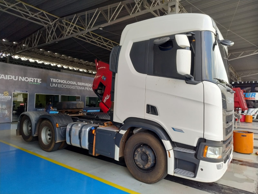 scania r 460 a6x2 diesel 2p automatico 20245