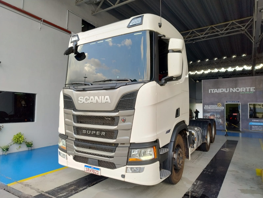 scania r 460 a6x2 diesel 2p automatico 20242