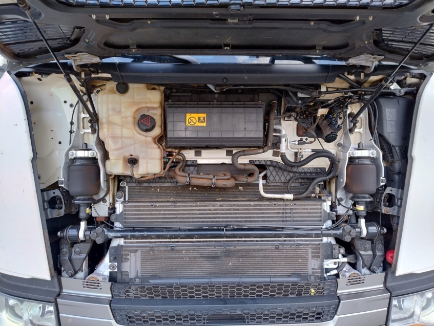scania r 460 a6x2 diesel 2p automatico 202410