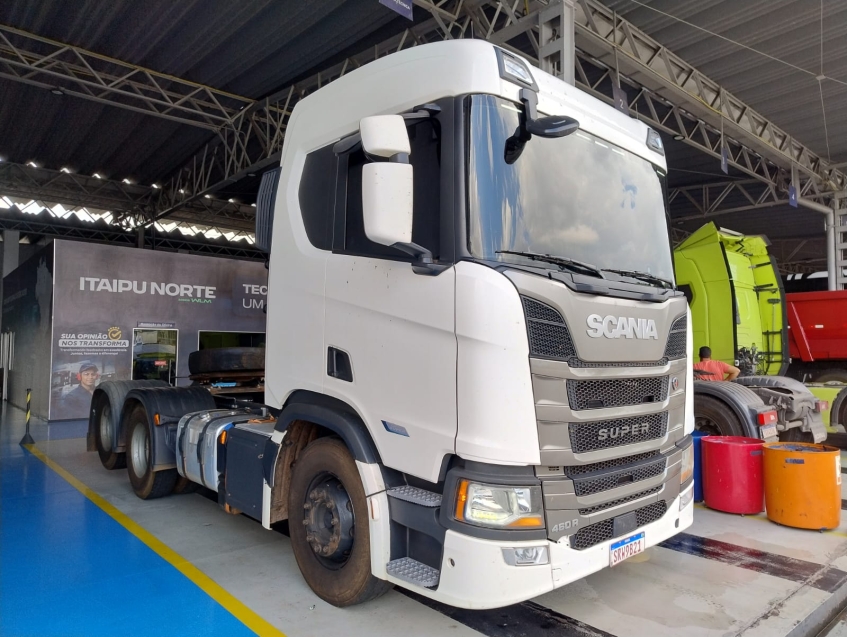 scania r 460 a6x2 diesel 2p automatico 20241