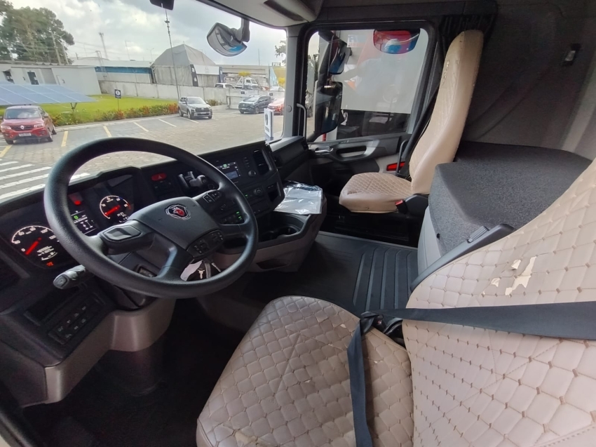 scania r 460 a6x2 diesel 2p automatico 202419