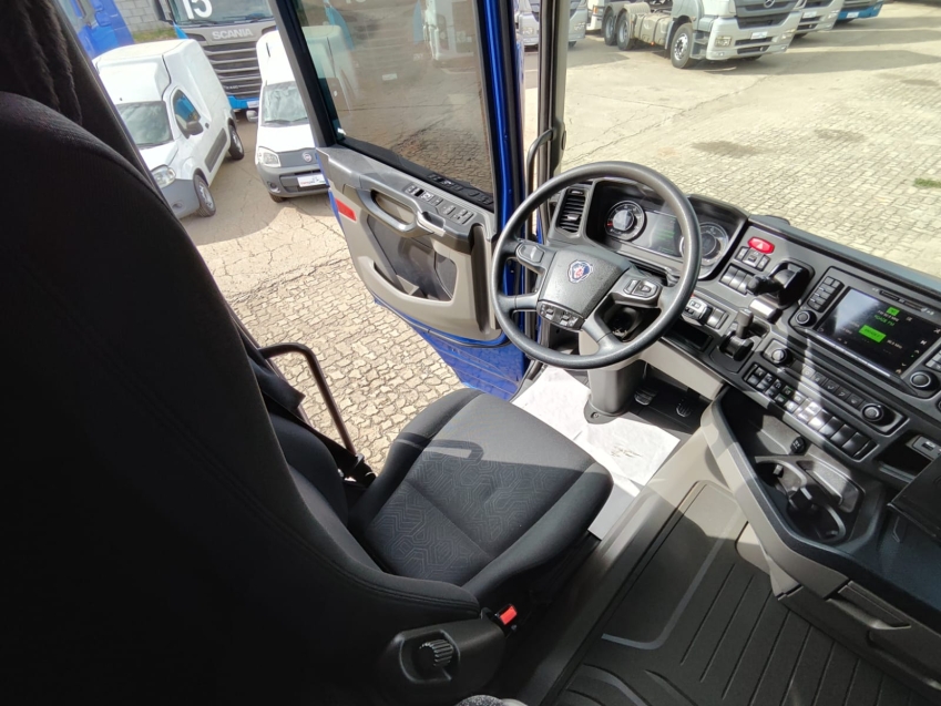 scania r 460 a6x2 diesel 2p automatico 202413