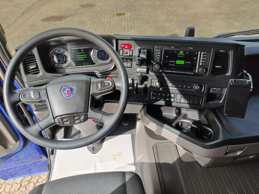 scania r 460 a6x2 diesel 2p automatico 202414