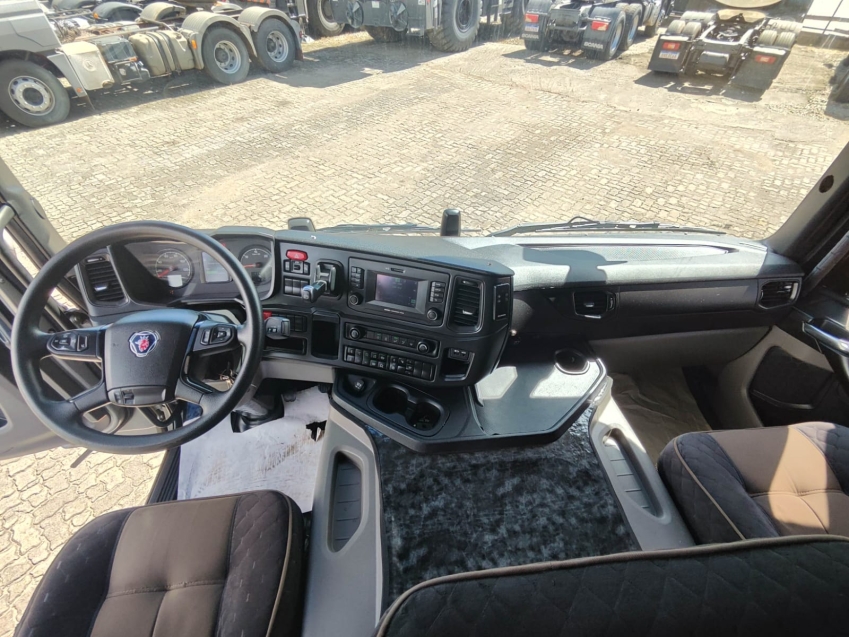 scania p320 b8x220