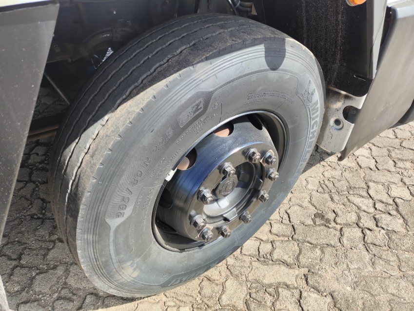 scania p320 b8x27