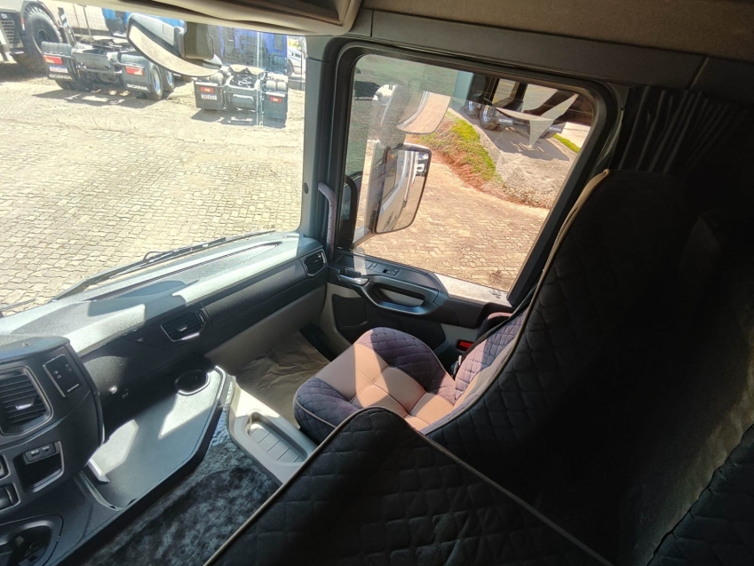 scania p320 b8x218