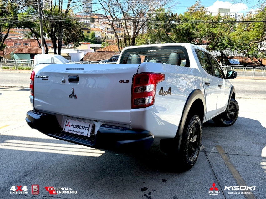 mitsubishi l200 triton 2.4 16v turbo diesel outdoor gls cd 4x4 automatico 4p 20253
