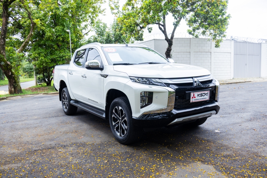 mitsubishi l200 triton 2.4 16v turbo diesel sport hpe-s cd 4p 4x4 automatico 20251
