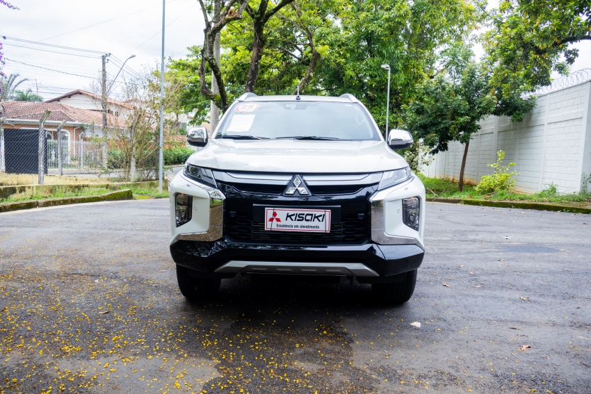 mitsubishi l200 triton 2.4 16v turbo diesel sport hpe-s cd 4p 4x4 automatico 20250