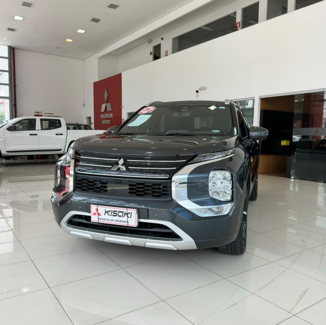 mitsubishi outlander 2.4 phev signature s-awc dht 2.3 hibrido 4p automatico 20261