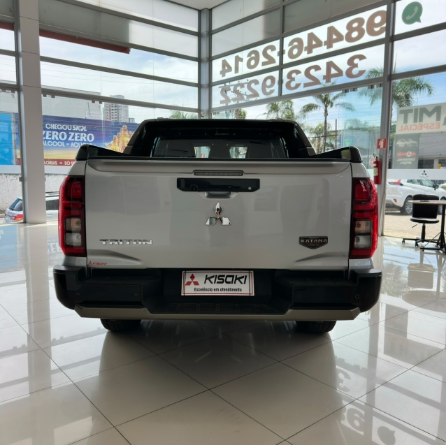 mitsubishi triton 2.4 biturbo diesel cd katana 4x4 automatico 1.5 4p 20265