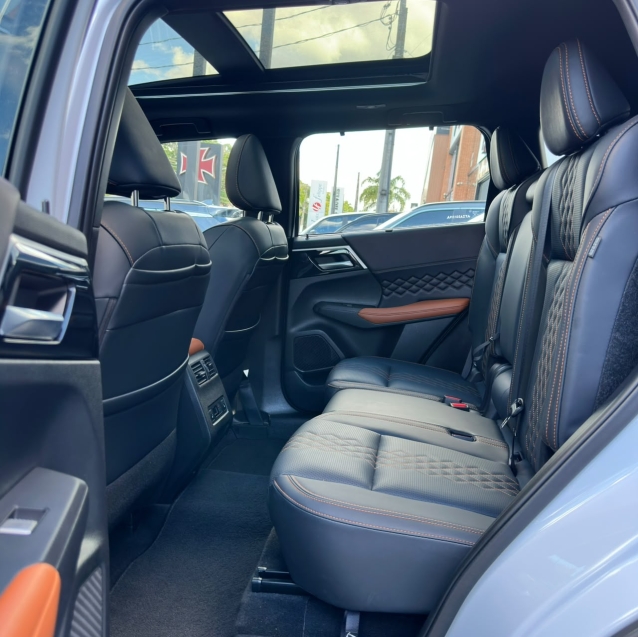 mitsubishi outlander 2.4 phev signature s-awc dht 2.3 hibrido 4p automatico 20269