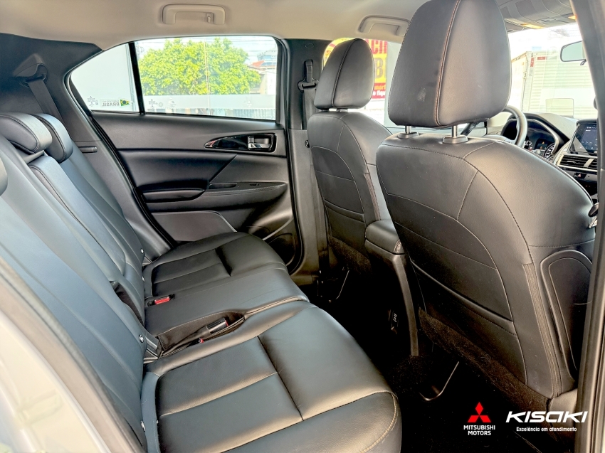 mitsubishi eclipse cross 1.5 hpe