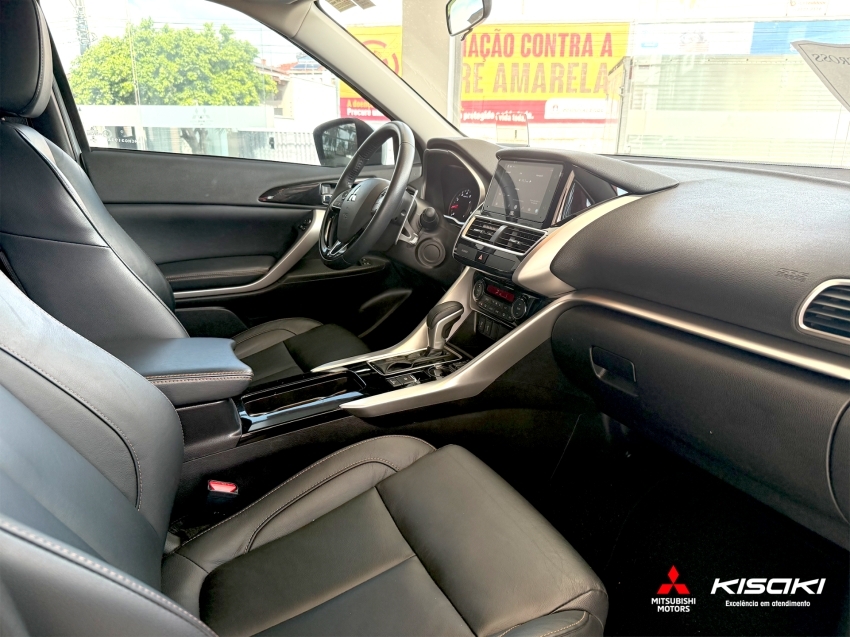 mitsubishi eclipse cross 1.5 hpe