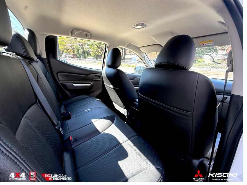 mitsubishi l200 triton 2.4 16v turbo diesel outdoor gls cd 4x4 automatico 4p 20254