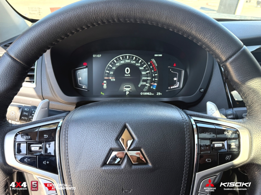 mitsubishi pajero sport 2.4 16v mivec turbo diesel legend awd automatico 4p 20244