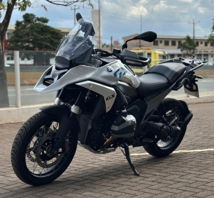 bmw r 1300 gs plus gasolina manual 2025