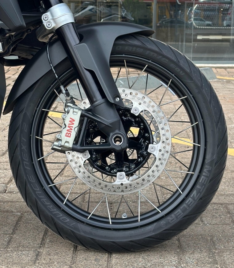 bmw r 1300 gs plus gasolina manual 2025