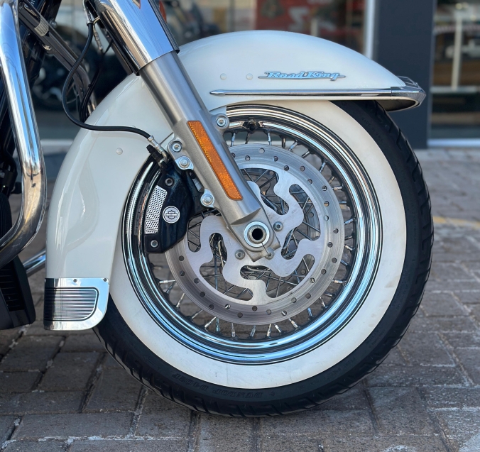 harley davidson road king classic 1800 gasolina manual 2018