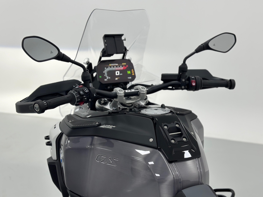 bmw r 1300 gs adventure triple black gasolina manual 2026