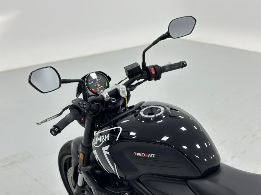 triumph trident 660 manual 2024