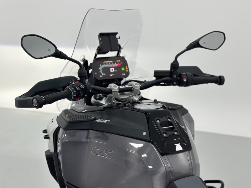 bmw r 1300 gs adventure triple black gasolina manual 2026