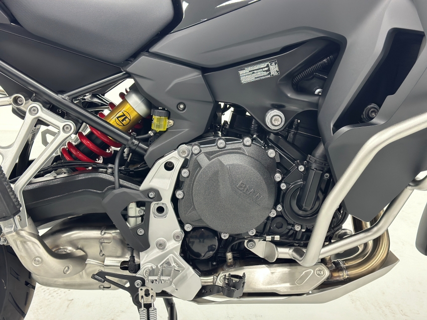 bmw f 900 gs adventure gasolina manual 2026
