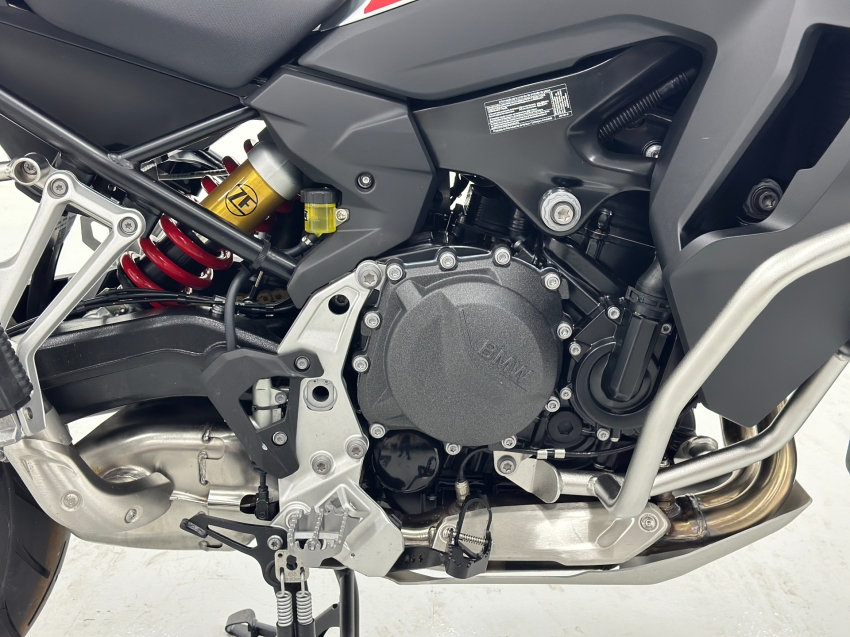 bmw f 900 gs adventure gasolina manual 2026