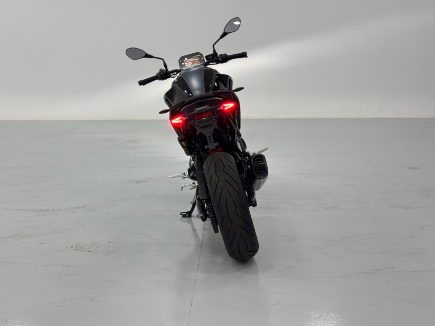 bmw f 900 r gasolina manual 2026