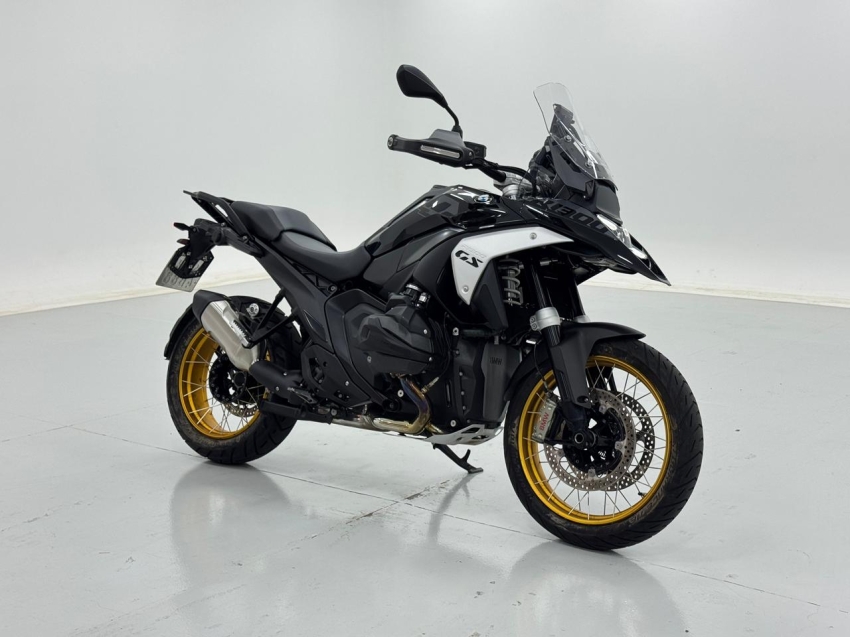 bmw r 1300 gs triple black gasolina manual 20242
